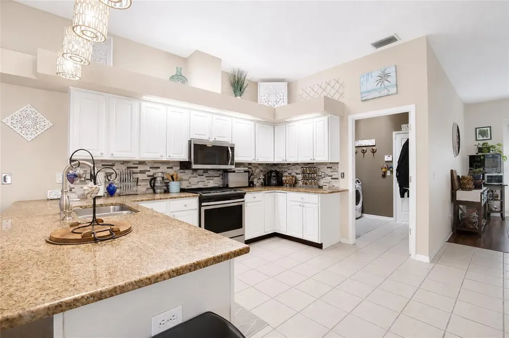 2409 Dana Drive Safety Harbor FL 34695
