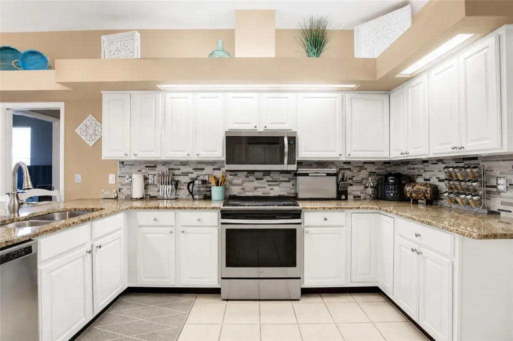 2409 Dana Drive Safety Harbor FL 34695