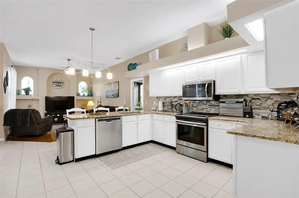 2409 Dana Drive Safety Harbor FL 34695