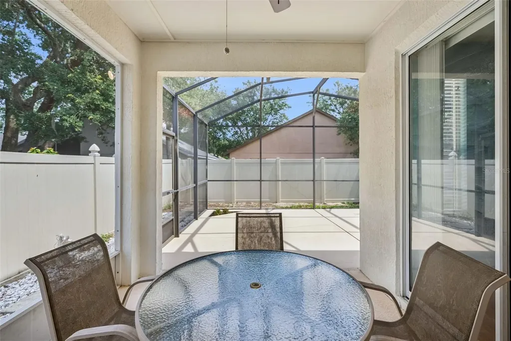 223 Easton Circle Oviedo FL 32765