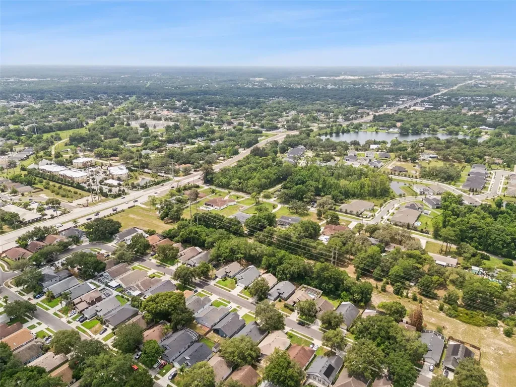223 Easton Circle Oviedo FL 32765