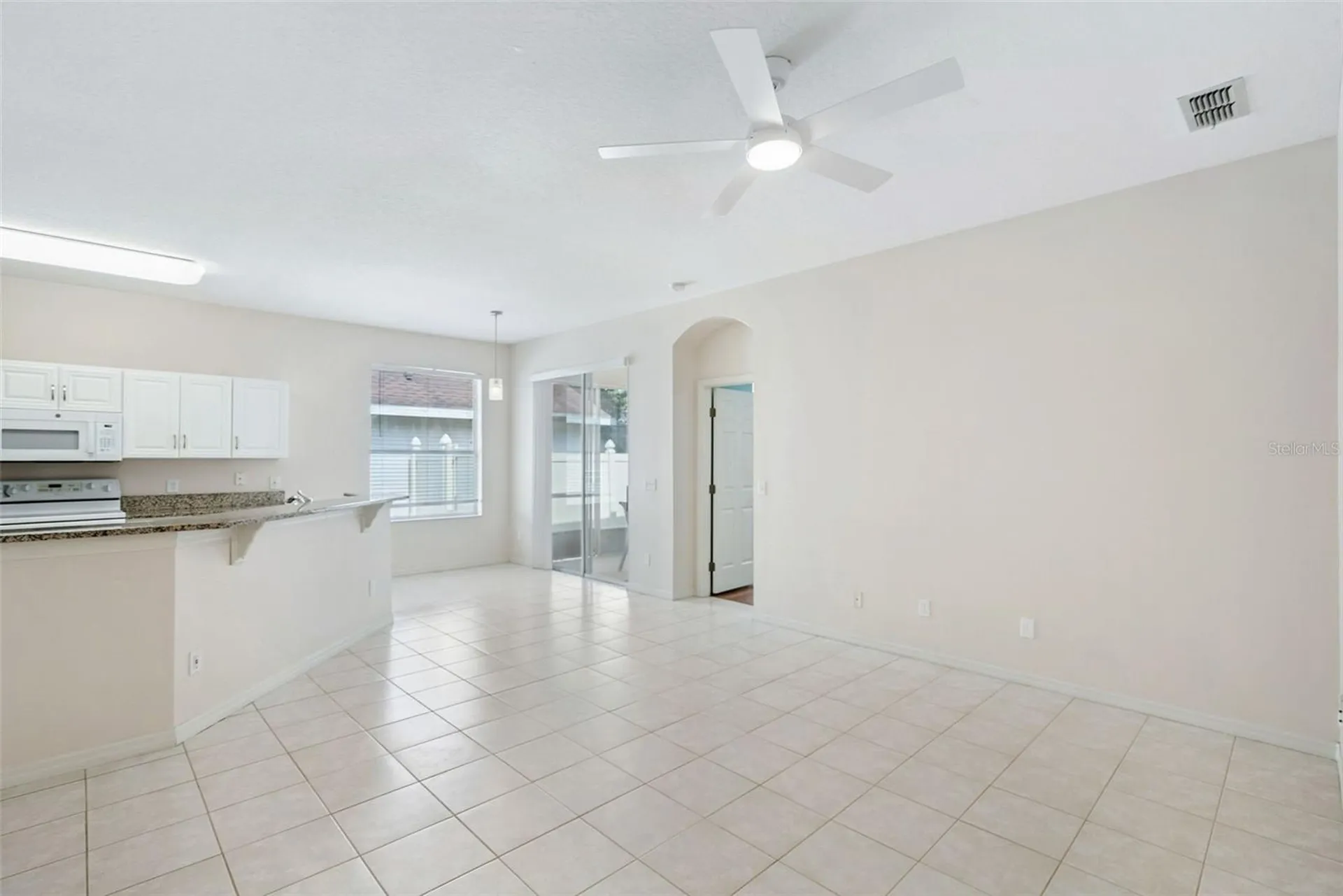 223 Easton Circle Oviedo FL 32765