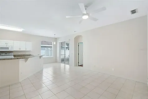 223 Easton Circle Oviedo FL 32765