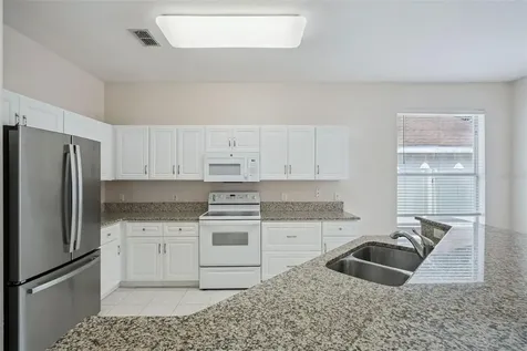 223 Easton Circle Oviedo FL 32765
