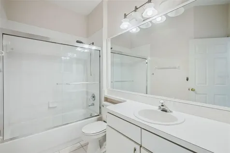 223 Easton Circle Oviedo FL 32765