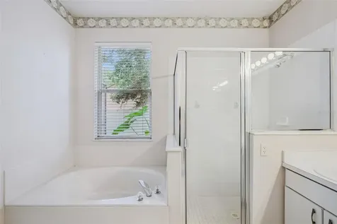 223 Easton Circle Oviedo FL 32765