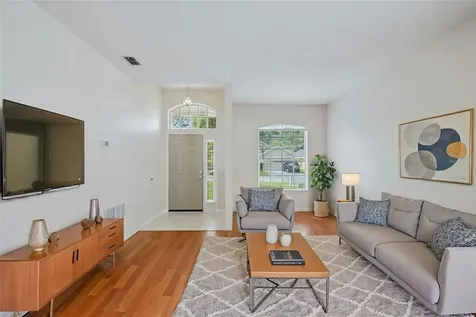 223 Easton Circle Oviedo FL 32765
