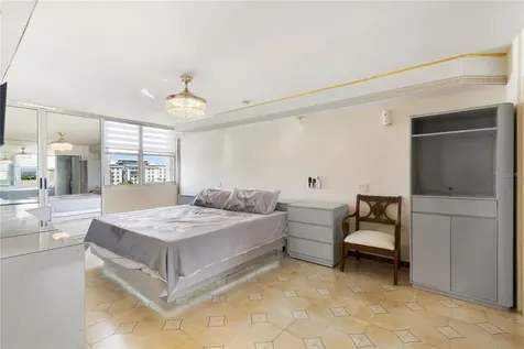 801 José M. Tartak Avenue Carolina PR 00979