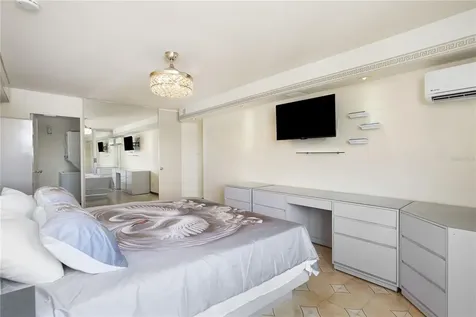 801 José M. Tartak Avenue Carolina PR 00979