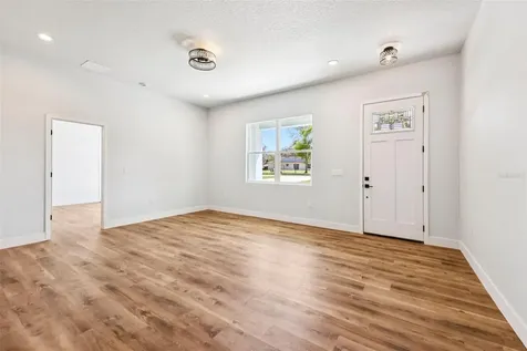 1623 Magnolia Avenue Deland FL 32724