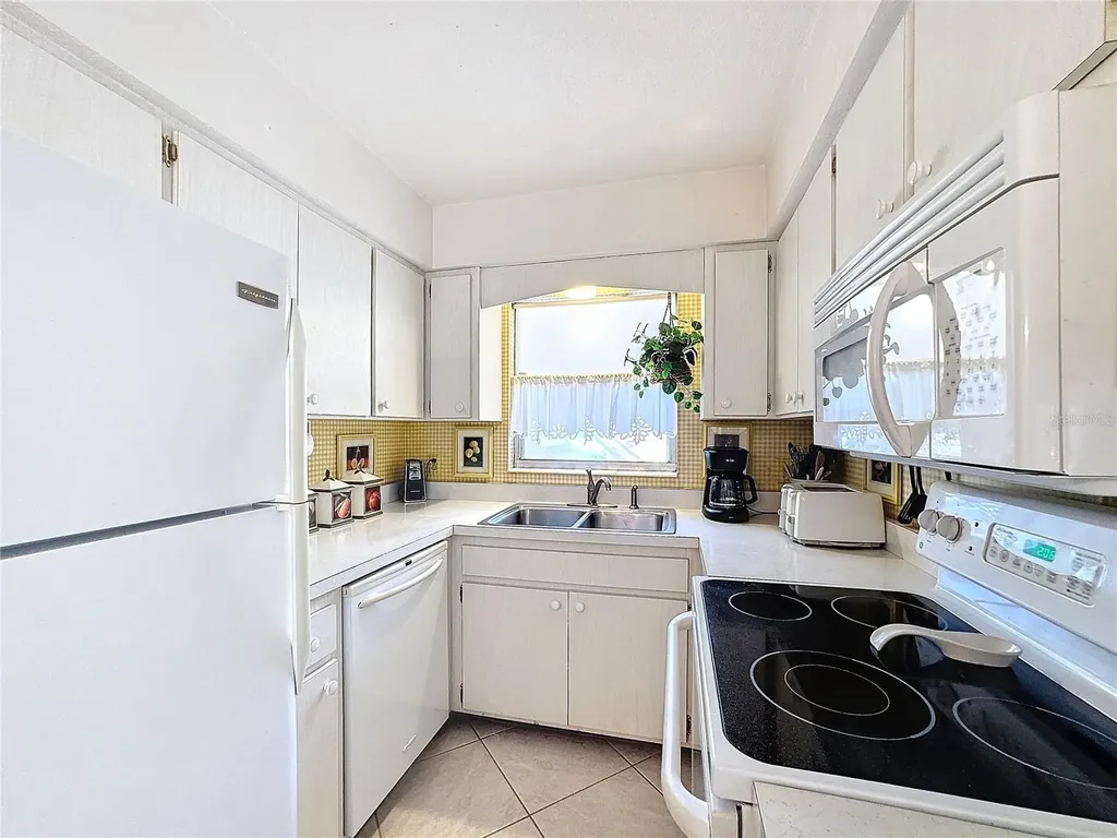210 Park Boulevard N Venice FL 34285