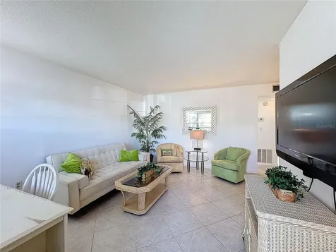 210 Park Boulevard N Venice FL 34285