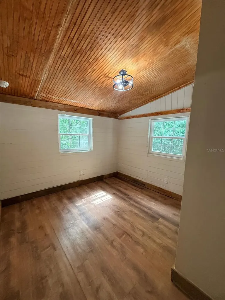 1229 NE 3rd Avenue Gainesville FL 32641