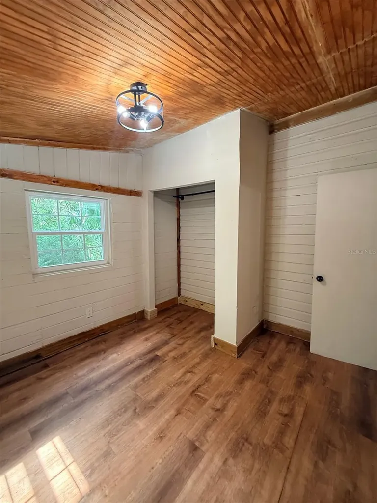 1229 NE 3rd Avenue Gainesville FL 32641