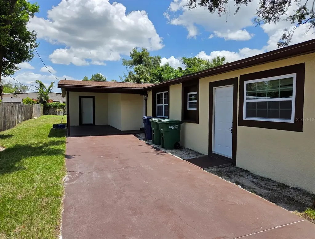 3810 E 32nd Avenue Tampa FL 33610