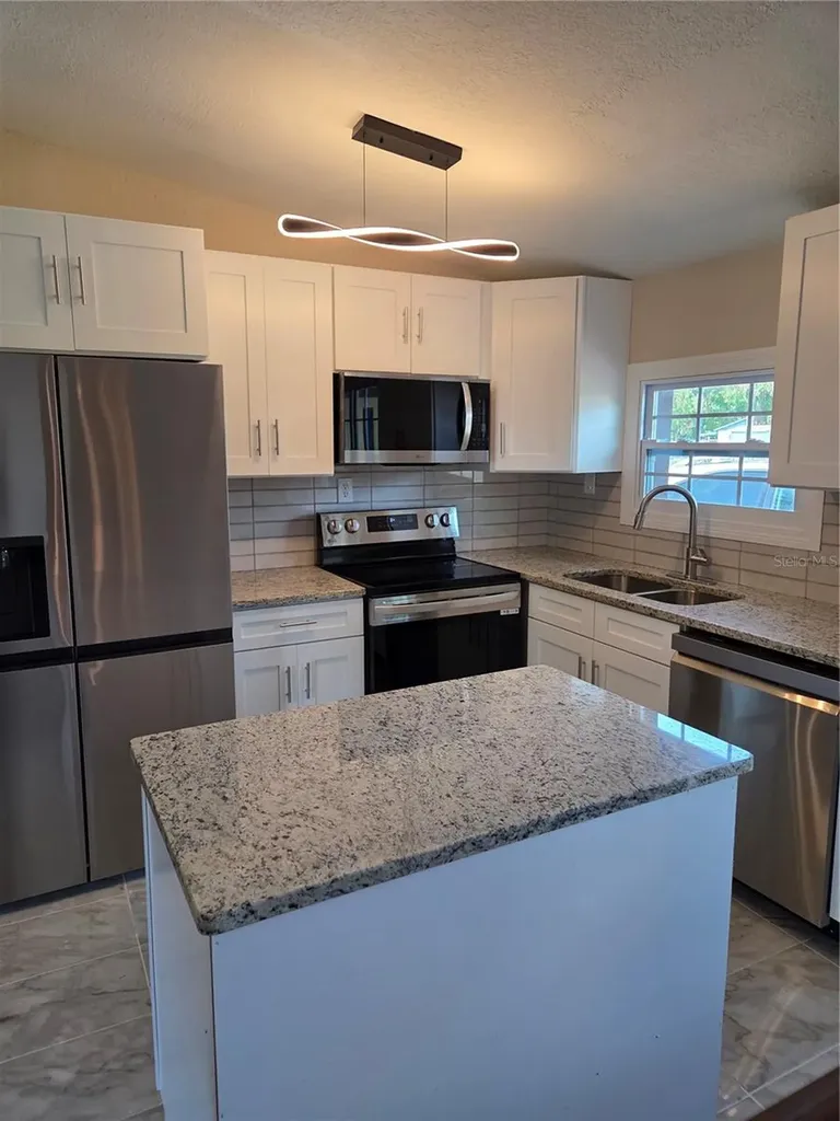 3810 E 32nd Avenue Tampa FL 33610
