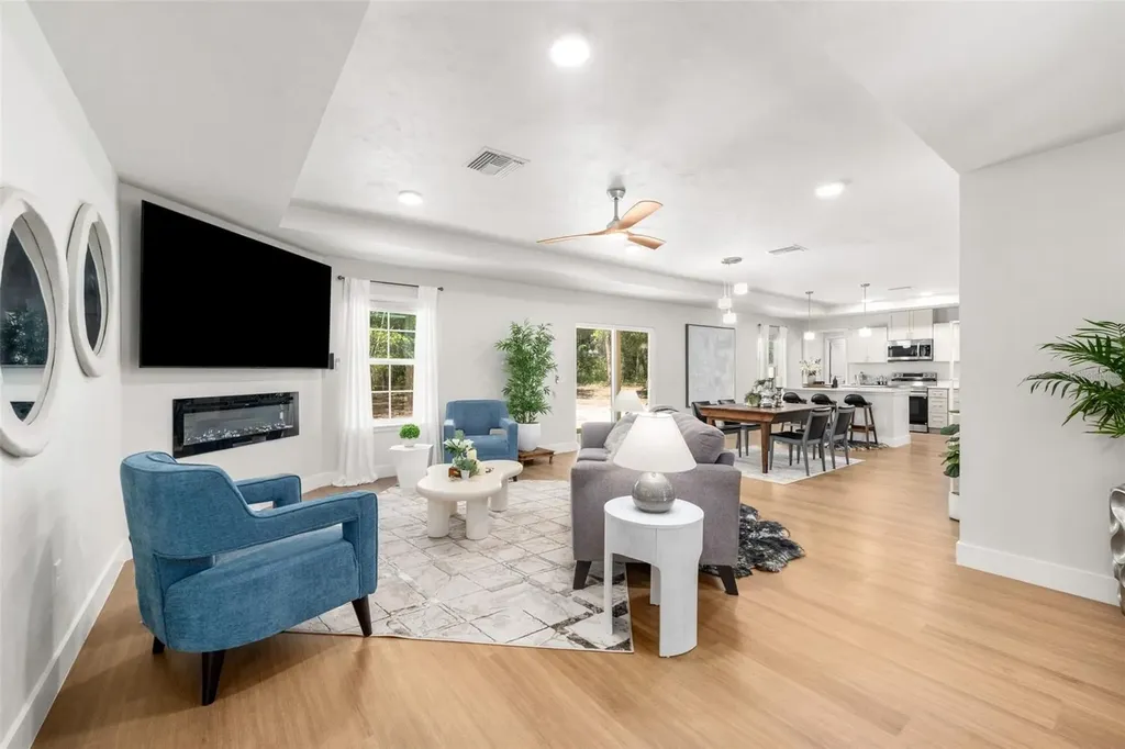 9580 NE 27 Alt Bronson FL 32621