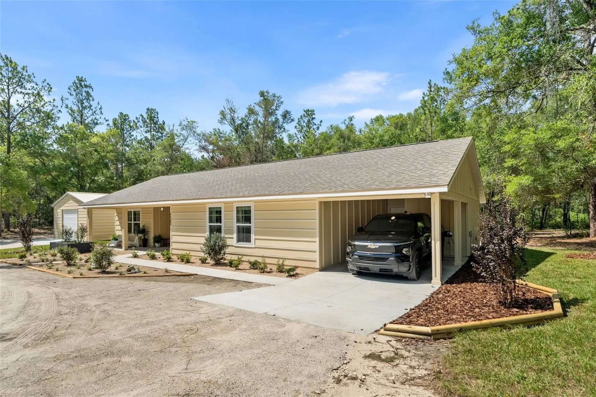 9580 NE 27 Alt Highway Bronson FL 32621