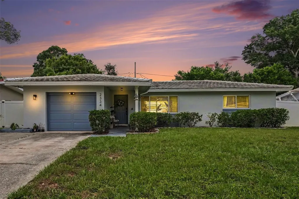 2334 Tudor Lane Clearwater FL 33763