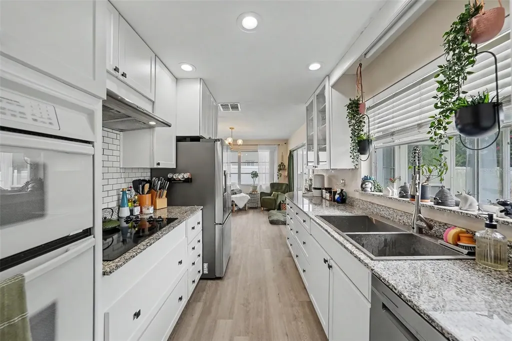 2334 Tudor Lane Clearwater FL 33763