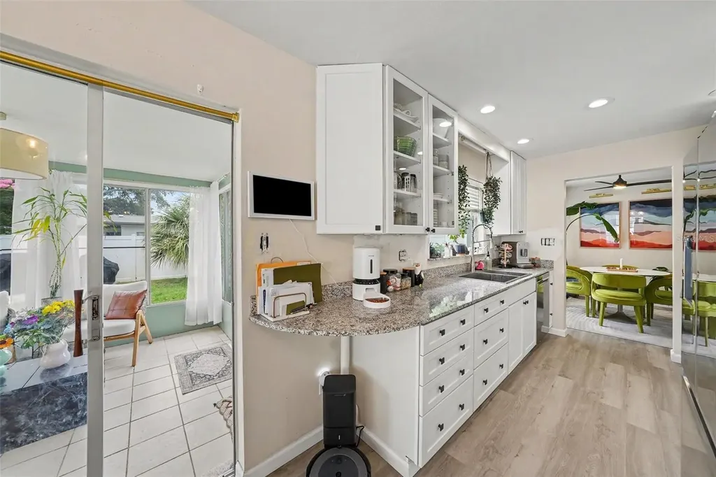 2334 Tudor Lane Clearwater FL 33763