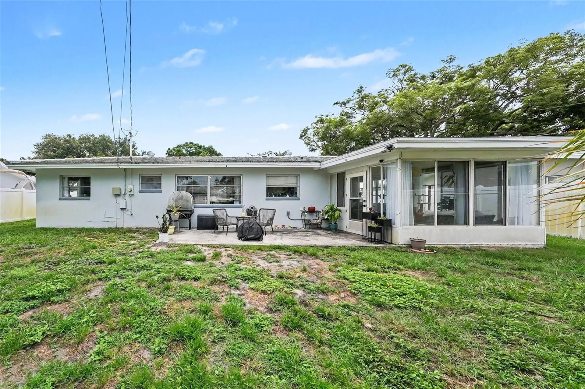 2334 Tudor Lane Clearwater FL 33763