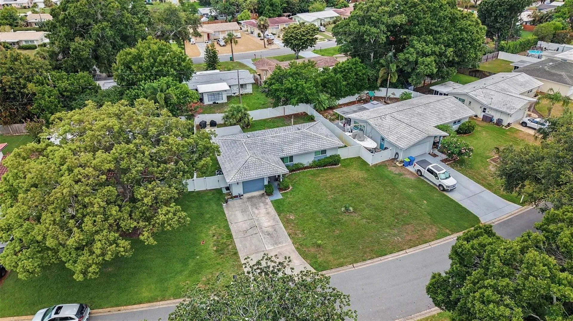 2334 Tudor Lane Clearwater FL 33763