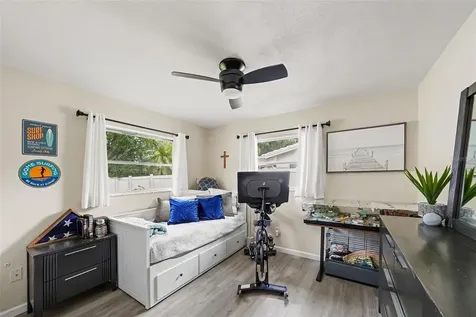 2334 Tudor Lane Clearwater FL 33763
