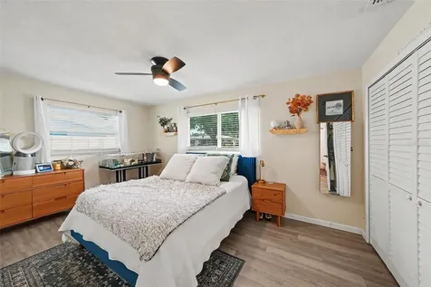 2334 Tudor Lane Clearwater FL 33763