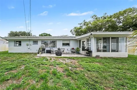 2334 Tudor Lane Clearwater FL 33763