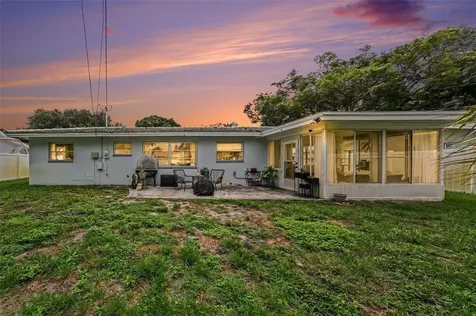 2334 Tudor Lane Clearwater FL 33763
