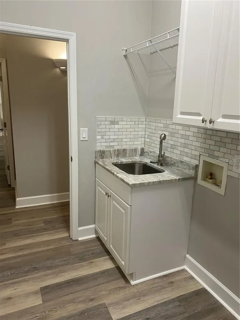 4072 NW 37th Terrace Gainesville FL 32606