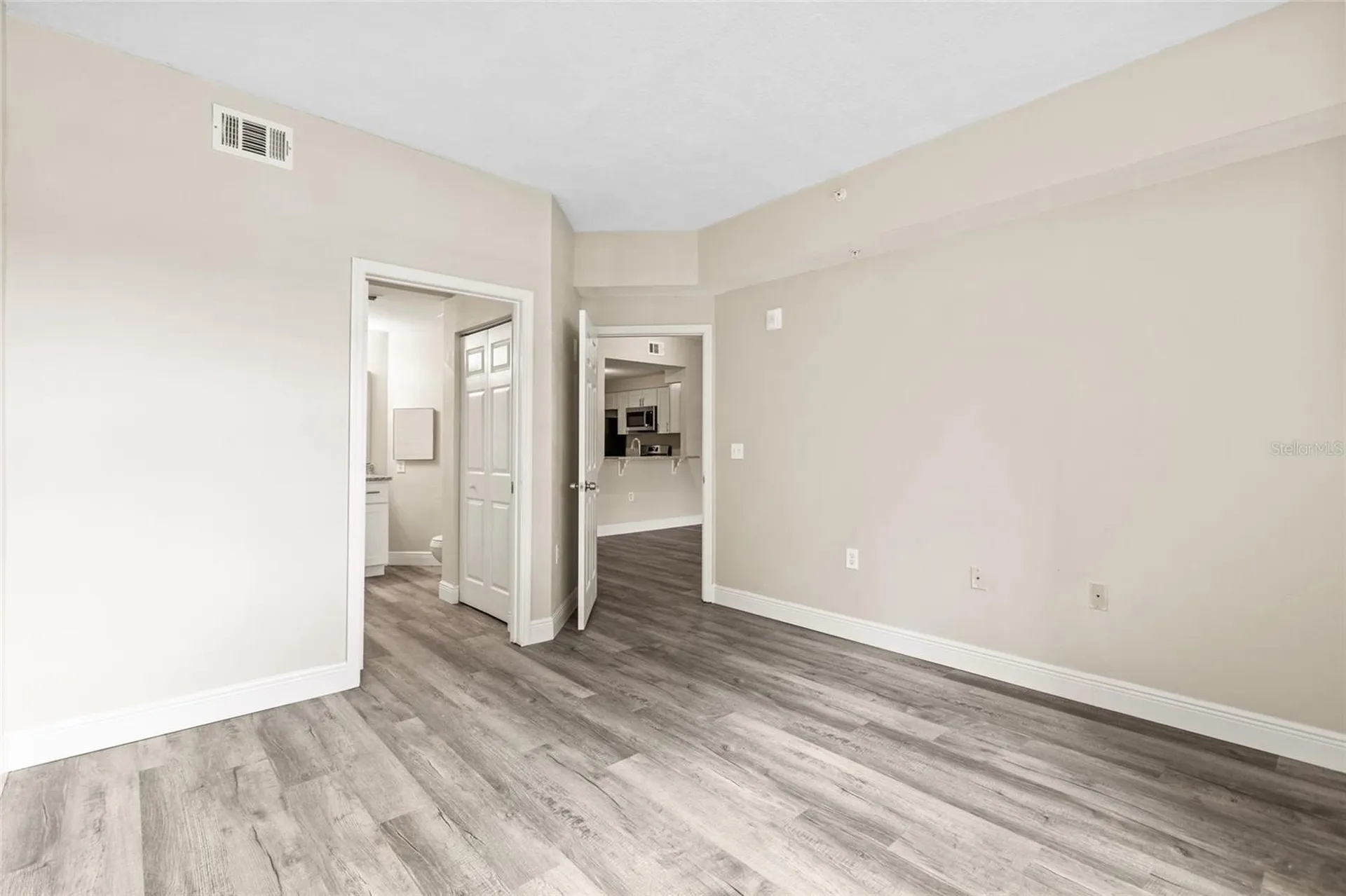 10855 Windsor Walk Drive Orlando FL 32837
