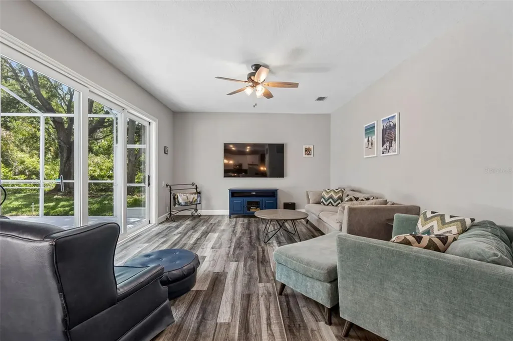 10201 Garden Alcove Drive Tampa FL 33647