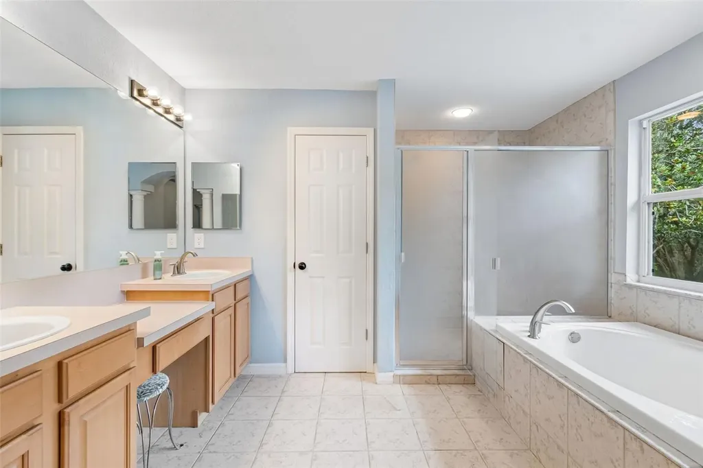10201 Garden Alcove Drive Tampa FL 33647
