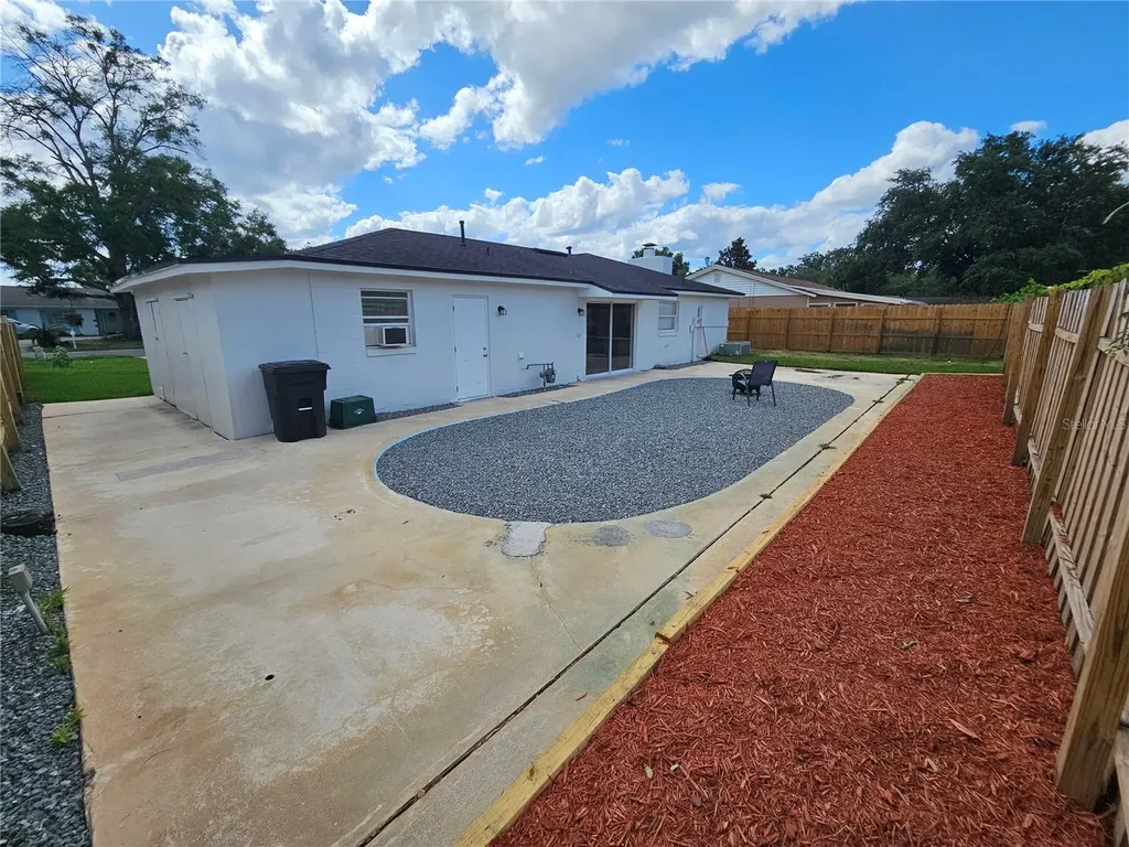 372 Imperial Drive Casselberry FL 32707
