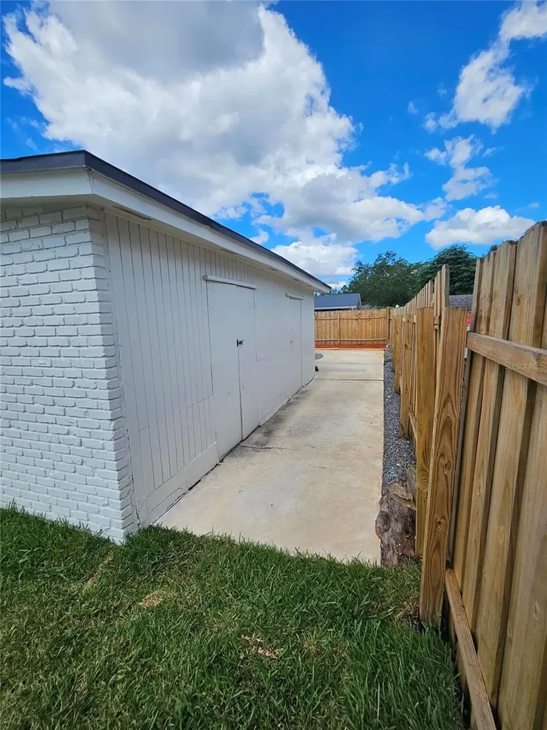 372 Imperial Drive Casselberry FL 32707