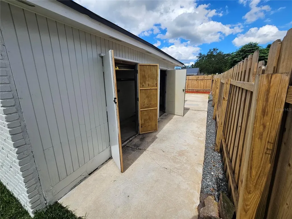 372 Imperial Drive Casselberry FL 32707