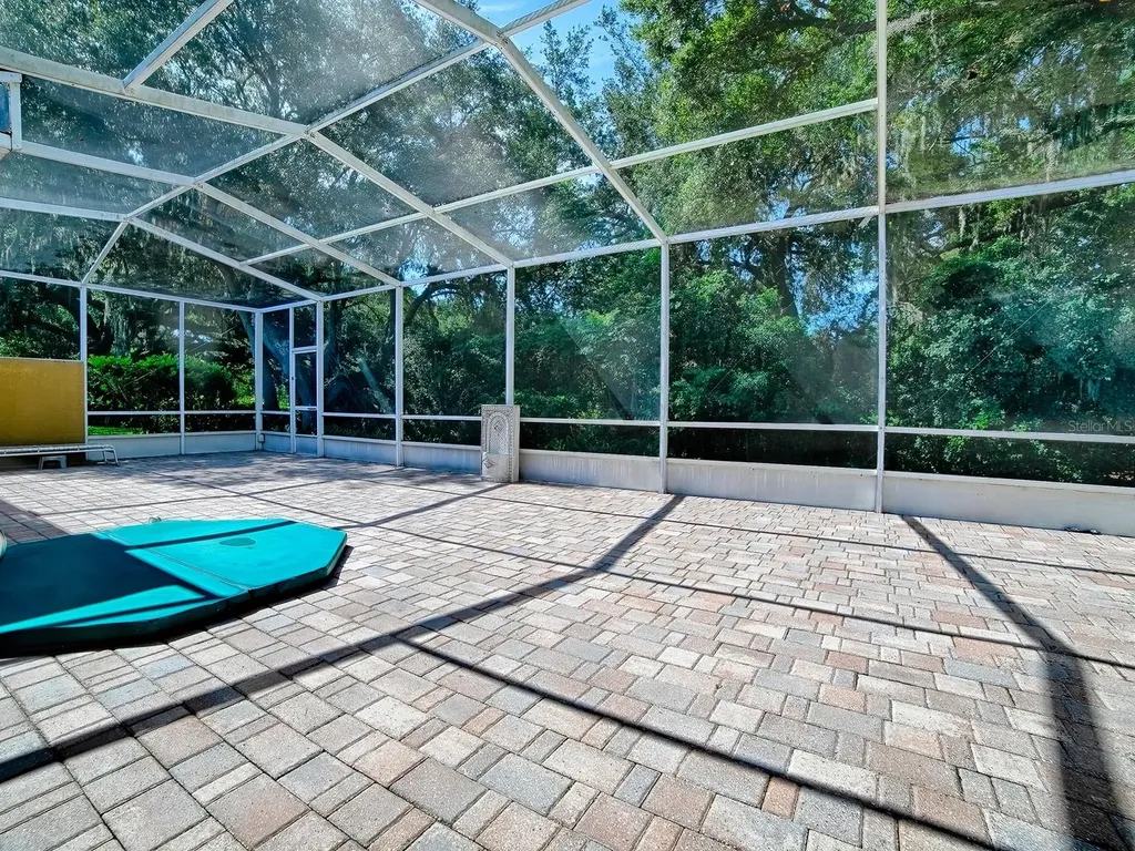 830 Old Oaks Lane Leesburg FL 34748