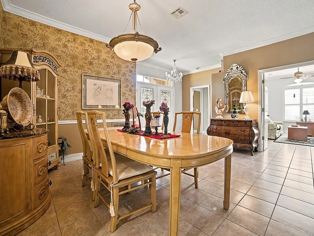 830 Old Oaks Lane Leesburg FL 34748