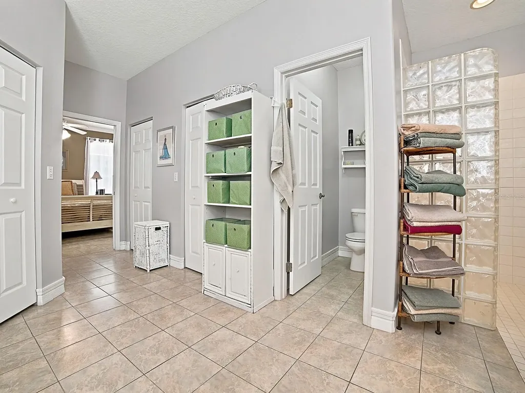 830 Old Oaks Lane Leesburg FL 34748