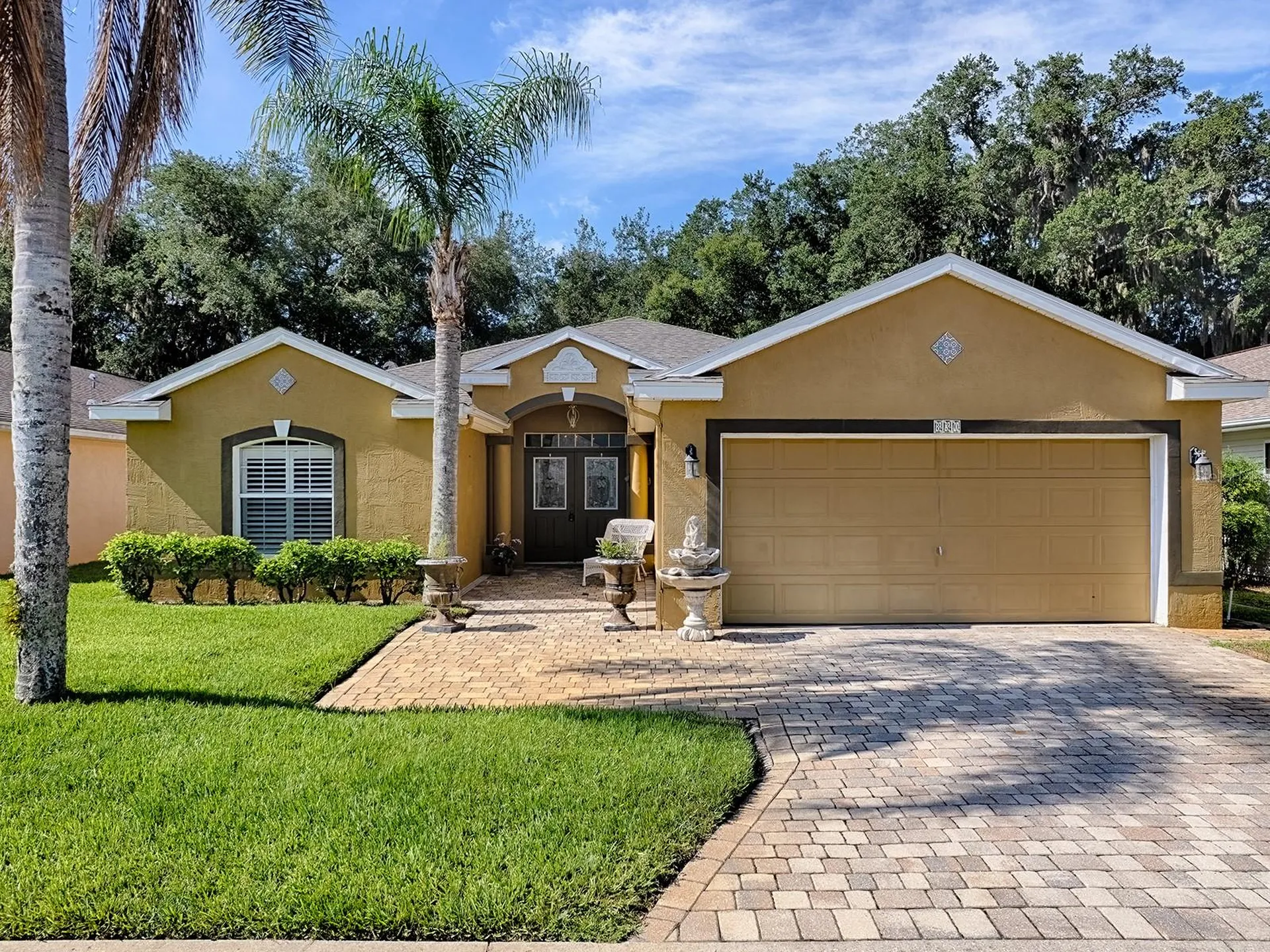 830 Old Oaks Lane Leesburg FL 34748