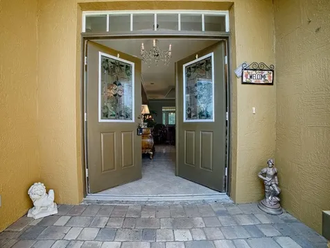 830 Old Oaks Lane Leesburg FL 34748