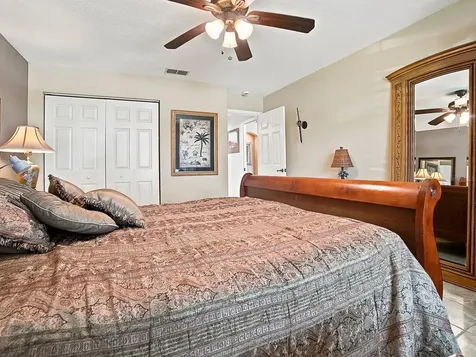830 Old Oaks Lane Leesburg FL 34748