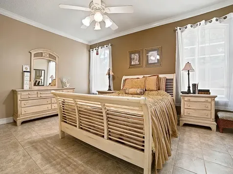 830 Old Oaks Lane Leesburg FL 34748