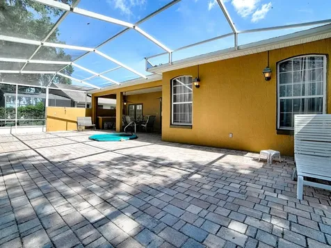 830 Old Oaks Lane Leesburg FL 34748
