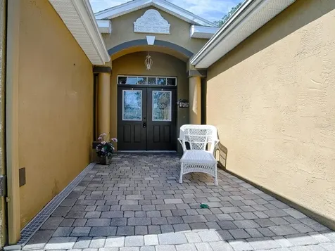 830 Old Oaks Lane Leesburg FL 34748