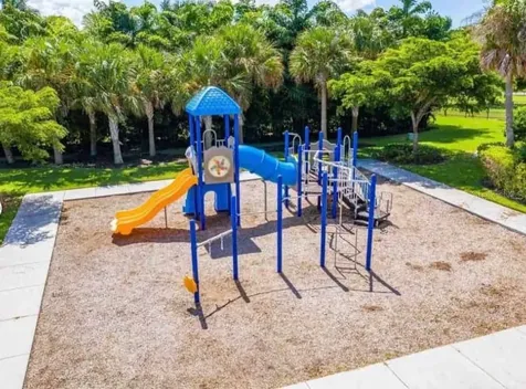 288 Toscavilla Boulevard Nokomis FL 34275