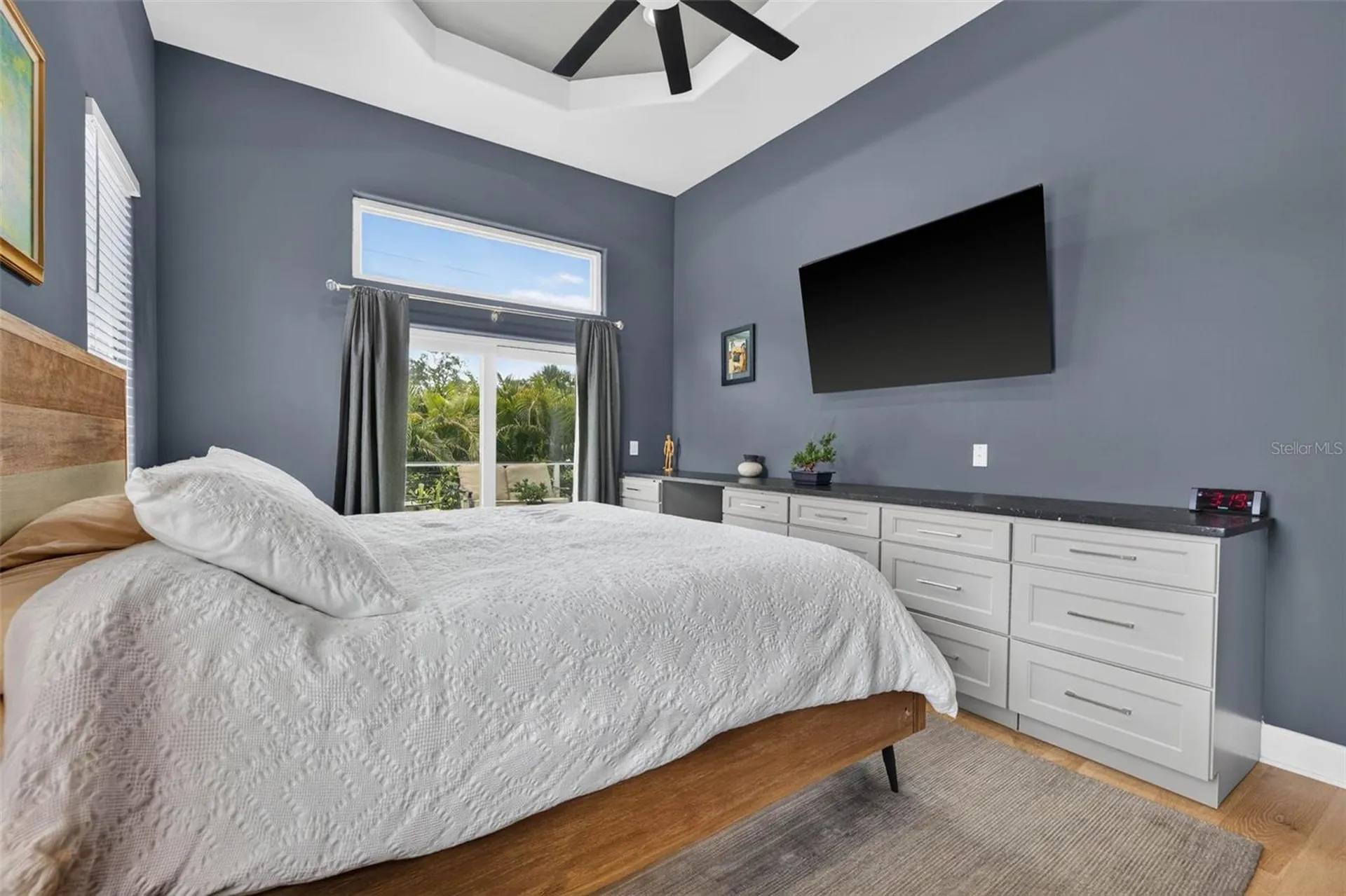 815 59th Avenue NE St Petersburg FL 33703
