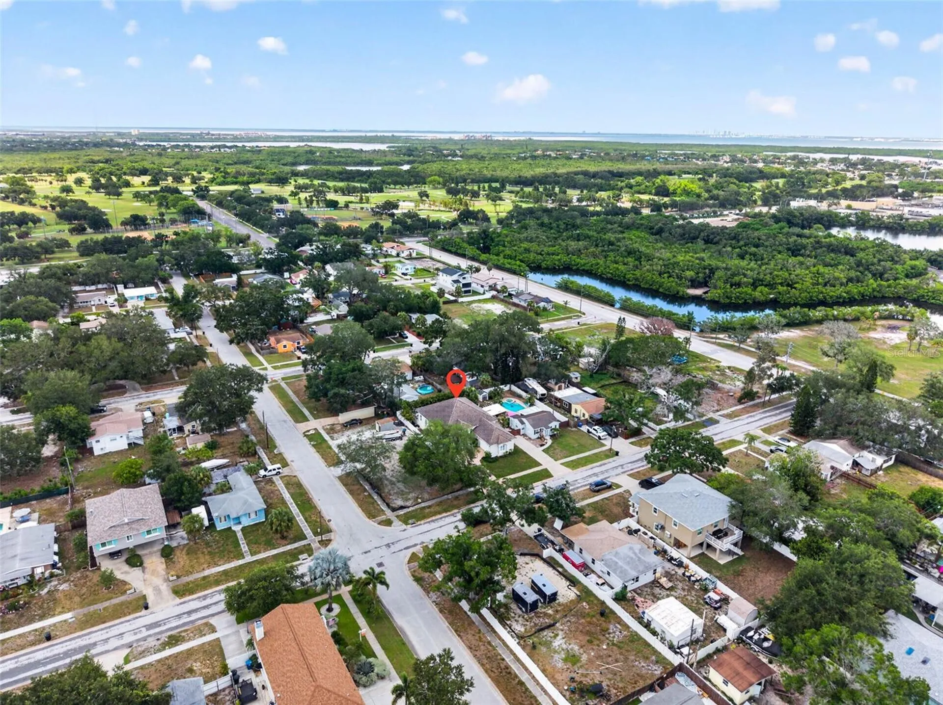815 59th Avenue NE St Petersburg FL 33703